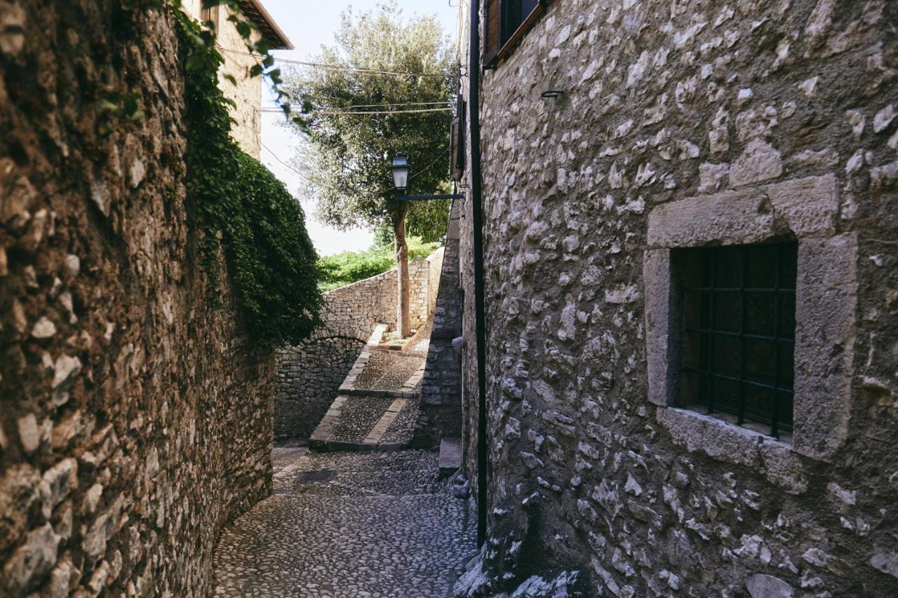 Albergo Diffuso Crispolti Labro エクステリア 写真